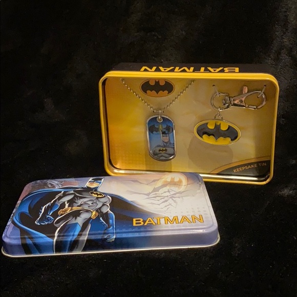 Batman Other - ✨ new in box! ✨ Batman dog tag & keychain